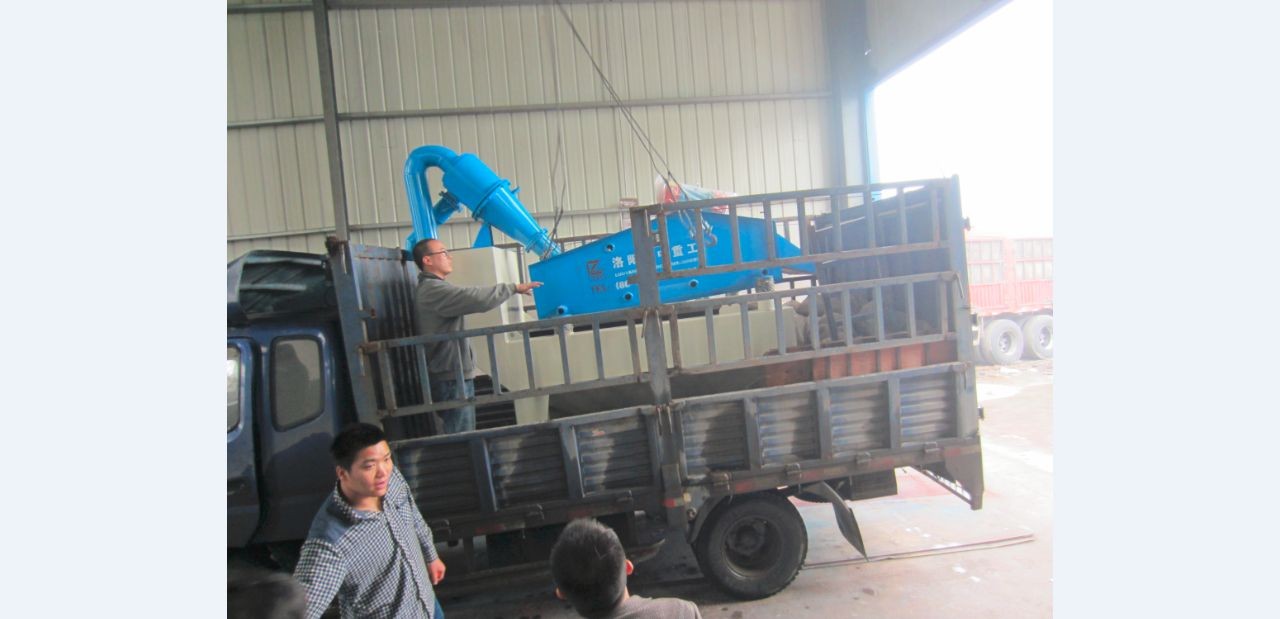 <a href=http://m.masterjian.com/tags/xishahuishouji target=_blank class=infotextkey><a href=//tags/xishahuishouji target=_blank class=infotextkey>細沙回收機</a></a>發貨現場